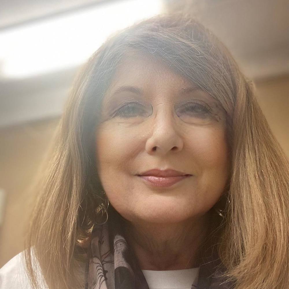 Meet your Posher, Rita